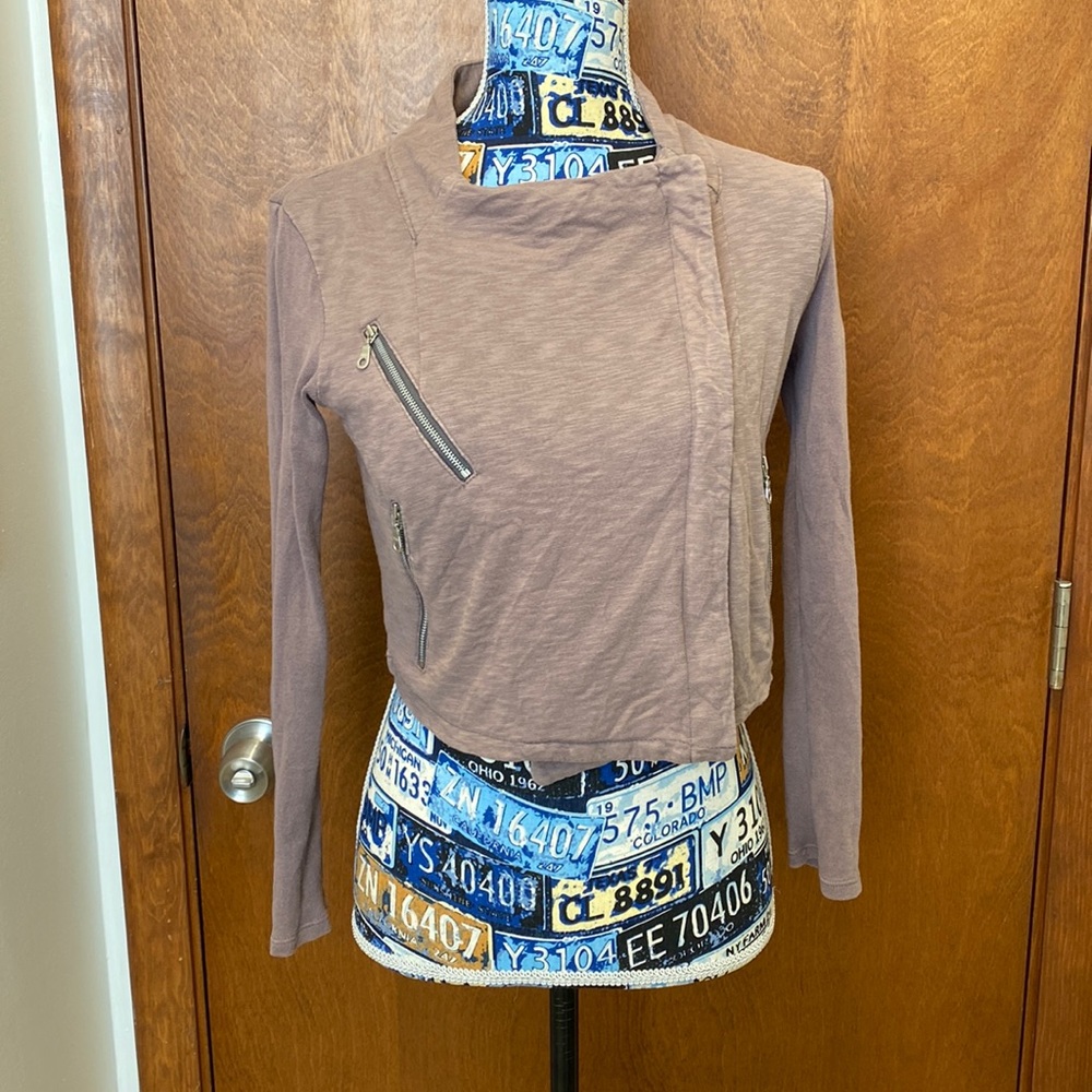 Free people light jacket size XS